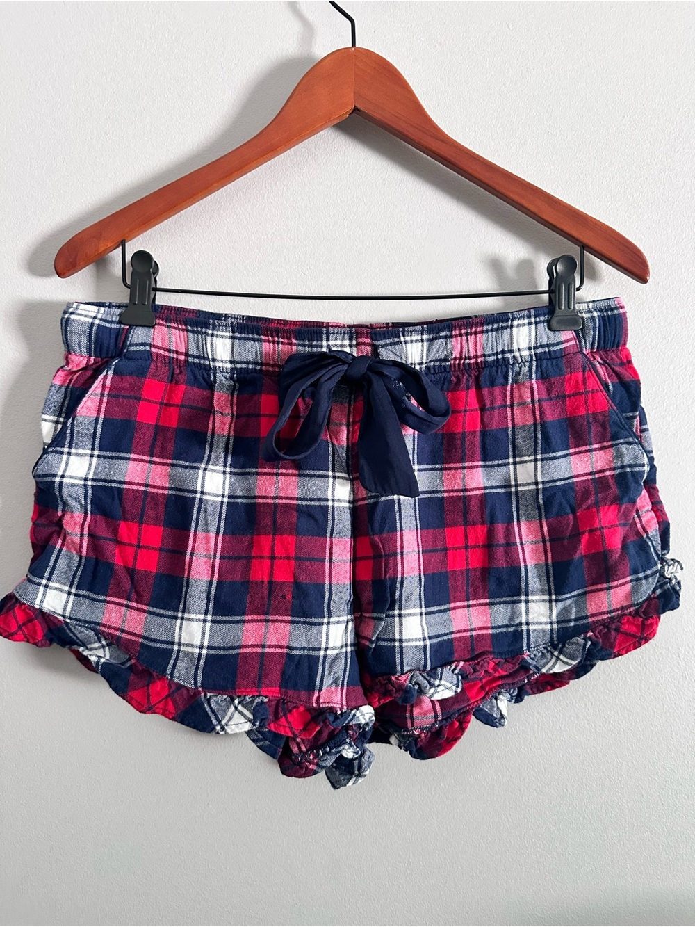 Aerie Plaid Ruffle-Hem Lounge Shorts - Red, Navy & White Size L
